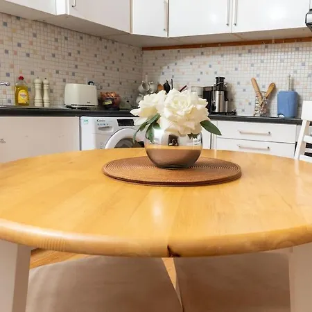 Tranquil 3Br In Arnos Grove Apartment New Southgate Exterior photo