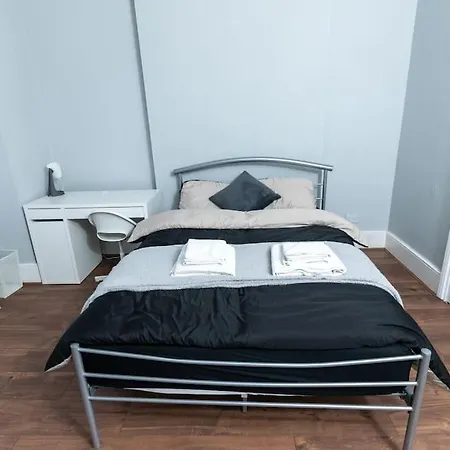 Tranquil 3Br In Arnos Grove Apartment New Southgate Exterior photo